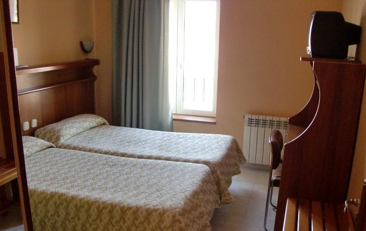Hotel Narcea Valles  Pokoj fotografie